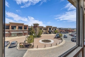 Building Photo - 1684 Fox Hollow Ln