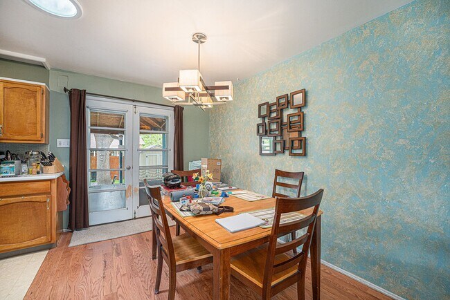 Foto del edificio - Beautiful 3 Bed 2.5 Single Family Home in ...