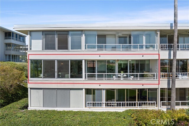 Building Photo - 32724 Coastsite Dr