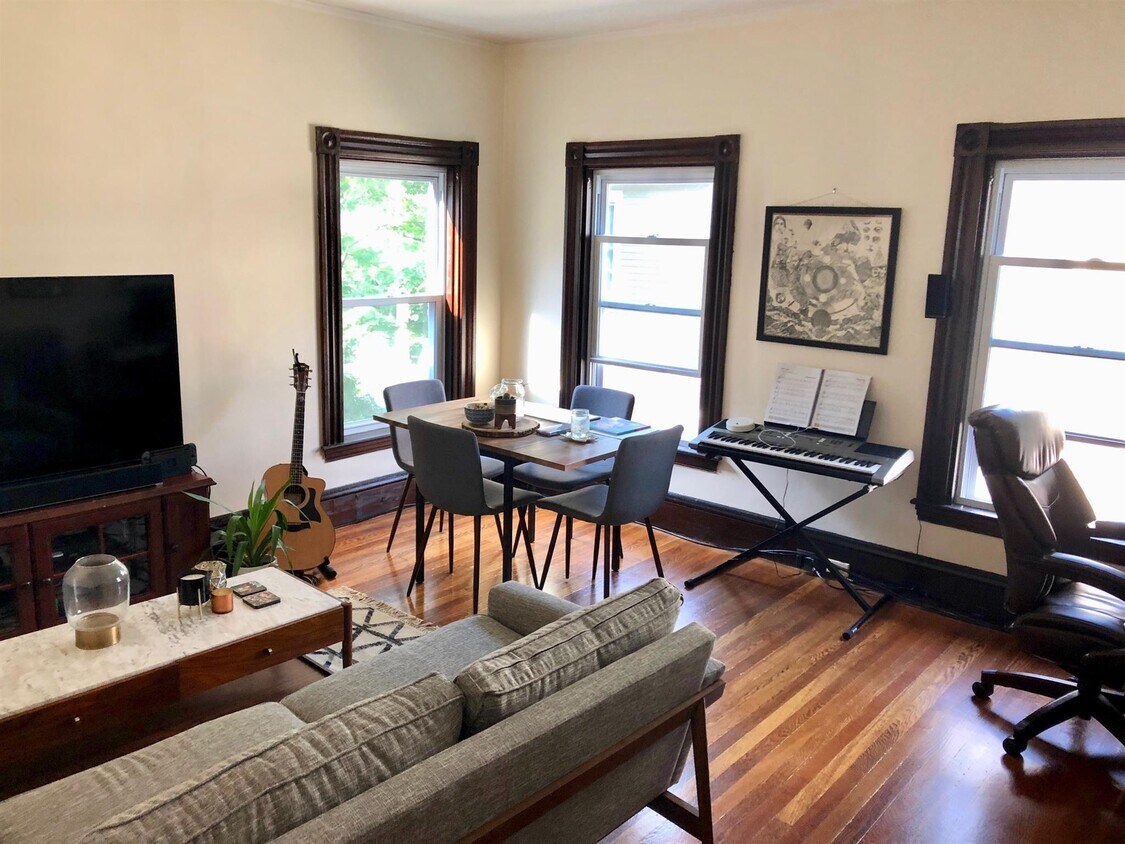 33 Chester St Unit 2F, Somerville, MA 02144 Apartments in Somerville