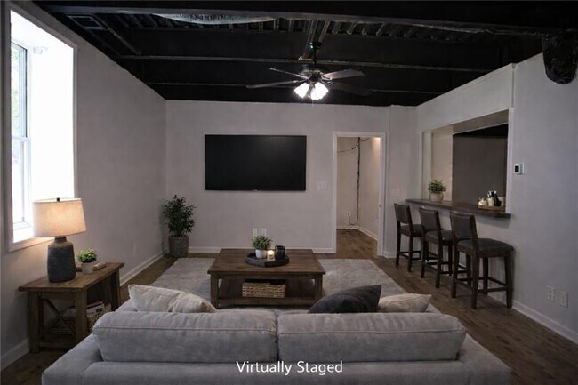 Foto del edificio - 3830 Mathis Airpark Rd Rd