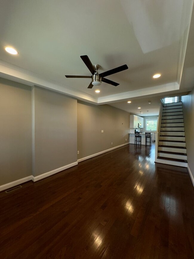 Photo - 615 W 33rd Street Townhome