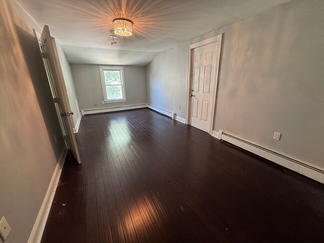 Building Photo - 52 Faunce Rd
