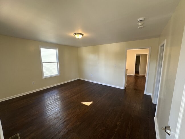 Foto del edificio - 313 Bryant Ave