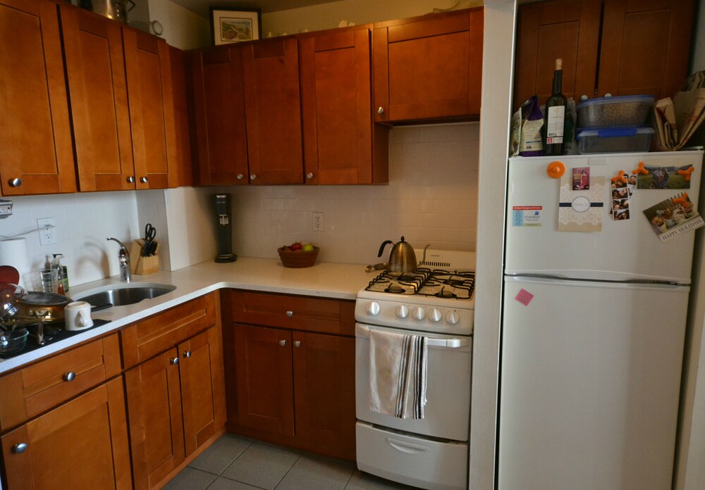 Primary Photo - 87 Bleecker St