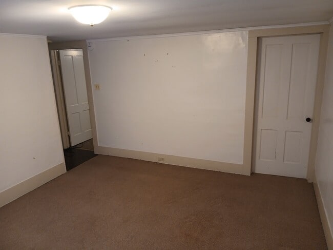 Building Photo - 57 E Morris St