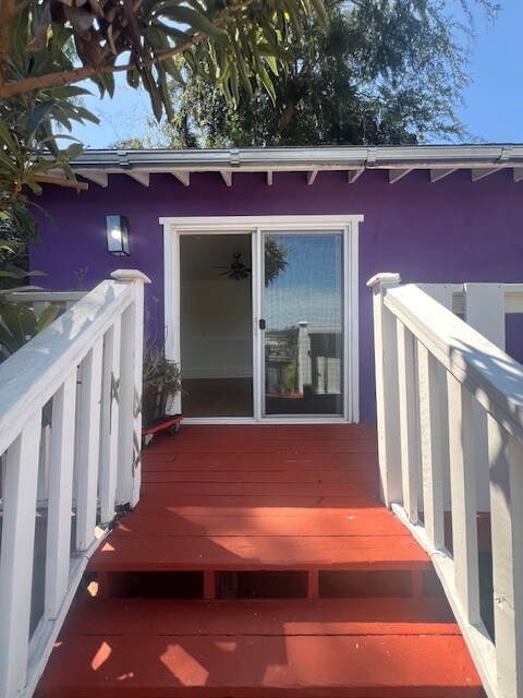 Foto del edificio - 2252 Branden St