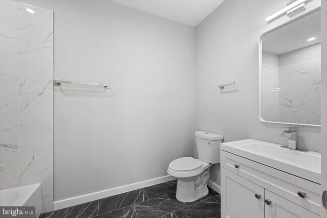 Foto del edificio - 36 N Narberth Ave