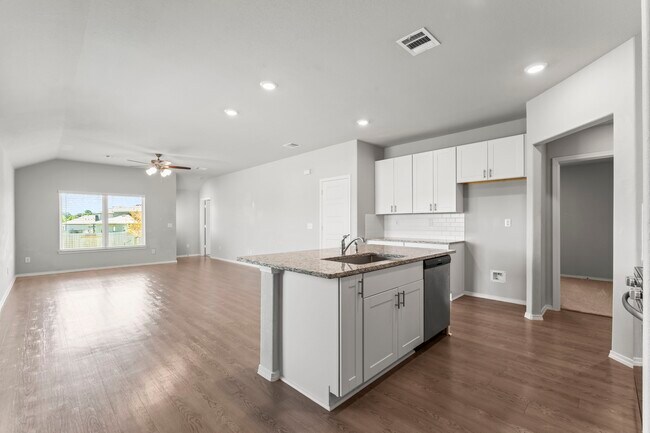 Foto del edificio - 603 Levine Ct