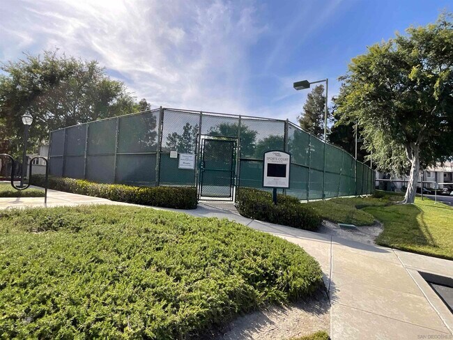 Building Photo - 14954 Avenida Venusto