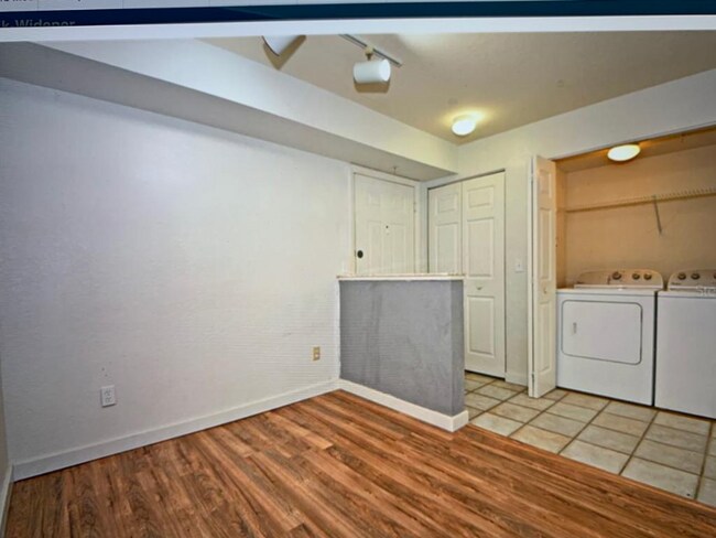 Photo - 832 Camargo Way Apartment