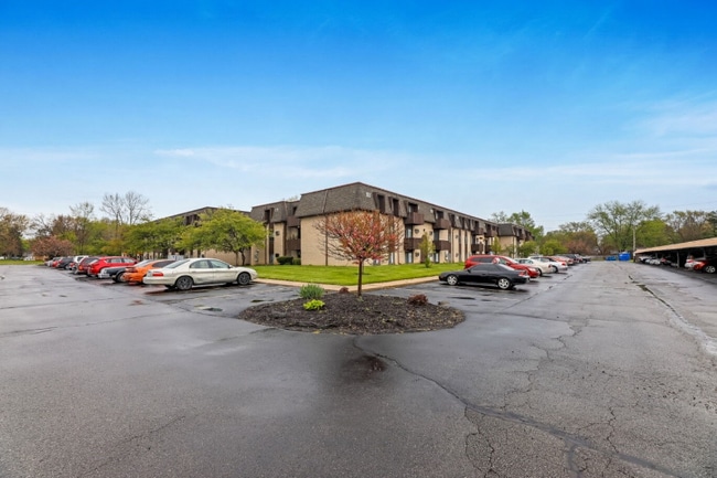 Building Photo - 4668 Talmadge Green Rd