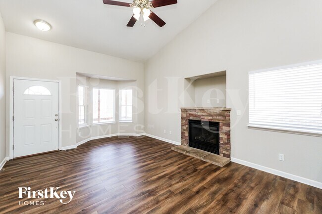 Foto del edificio - 8353 Freestar Way