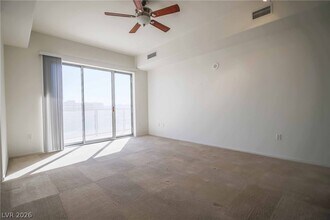 Building Photo - 8255 S Las Vegas Blvd