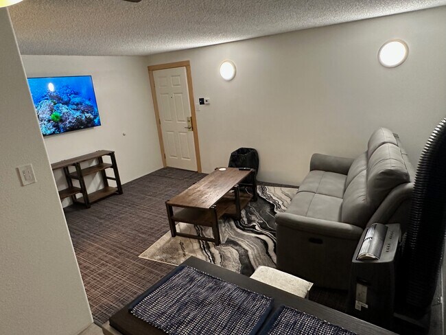 Foto del edificio - 9080 E 16th Ave