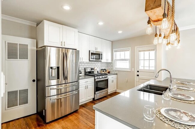 Building Photo - 2511 N 52nd St