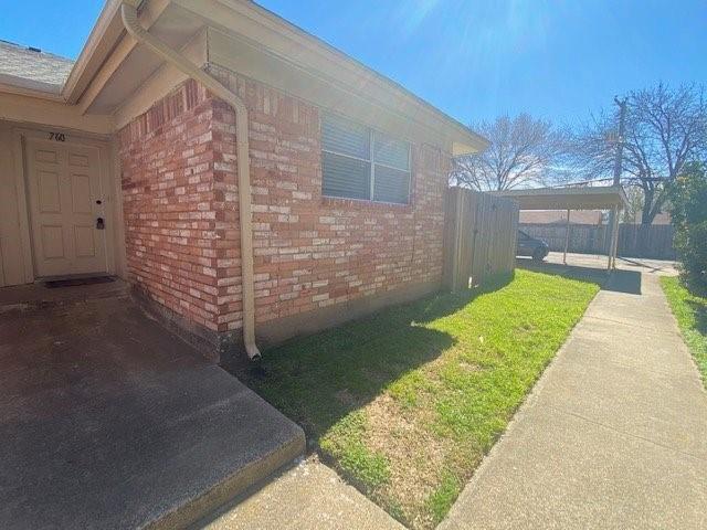 Foto principal - 760 E Pecan St