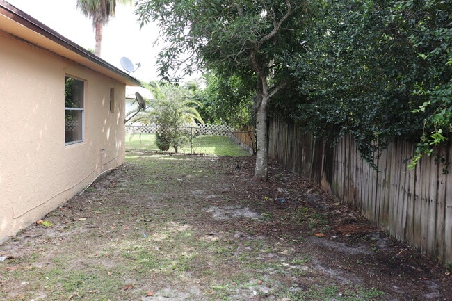 Building Photo - 10066 Boynton Pl Cir