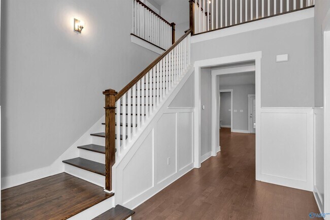 Foto del edificio - 113 Marlbrook Dr