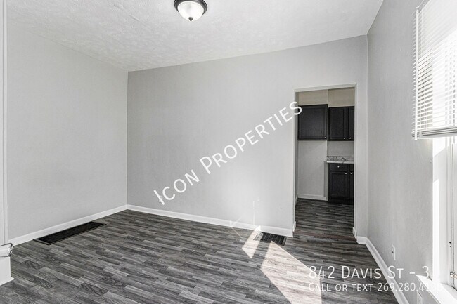 Foto del edificio - Renovated Studio!