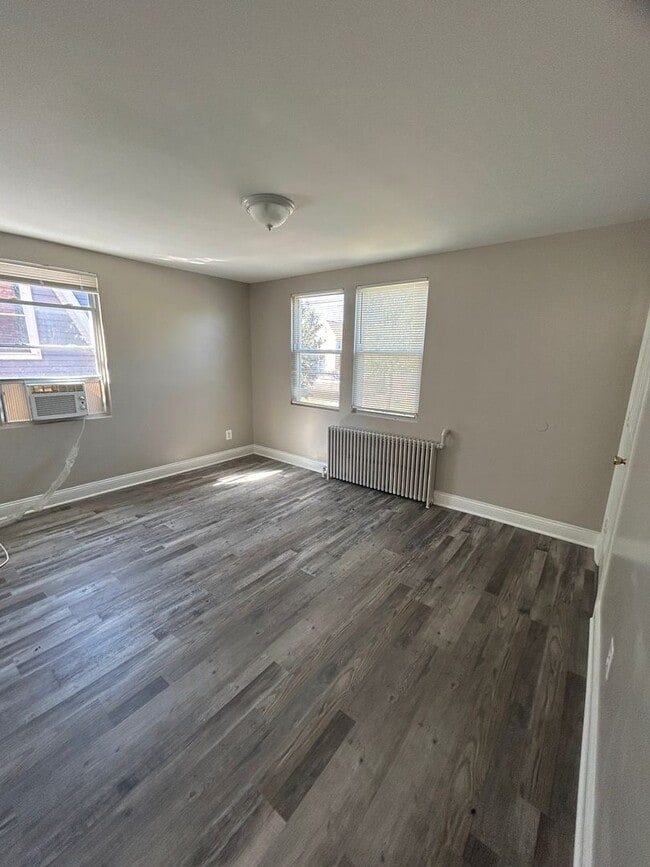 Photo - 1613 Olive St NE Apartment