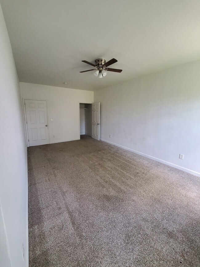 100 S Park St Unit 1S, Richland, PA 17087 Condo for Rent in Richland