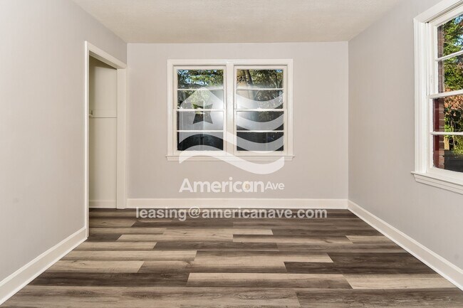 Foto del edificio - 1766 Springfield Ave