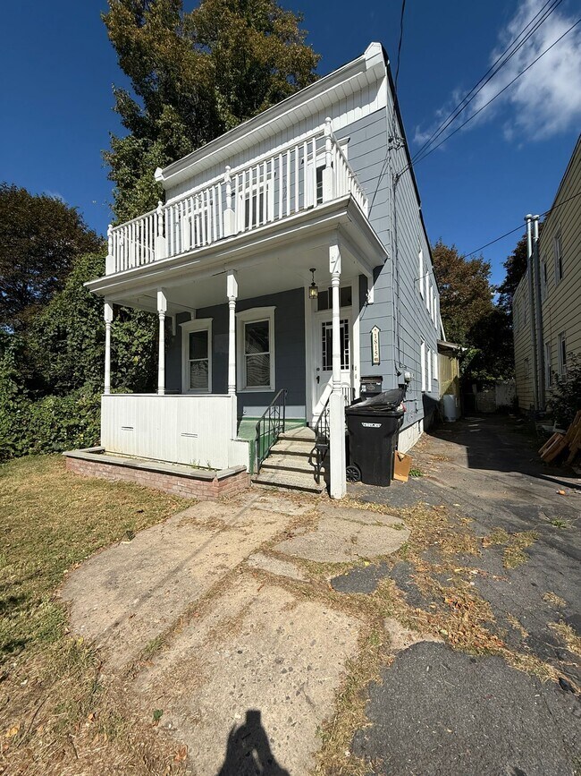 Foto del edificio - 1815 Highland Ave