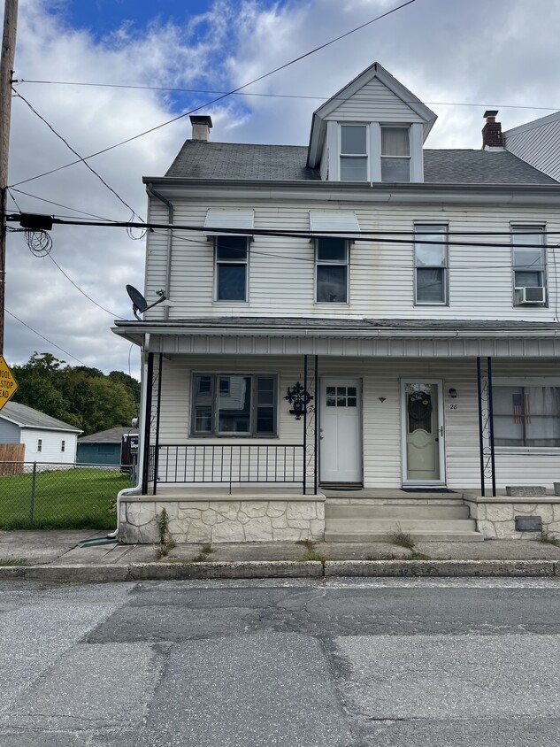 26 Main St, Middleport, PA 17953 House Rental in Middleport, PA
