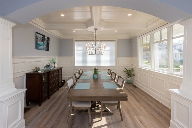 Foto del edificio - 25 Cushing Ave