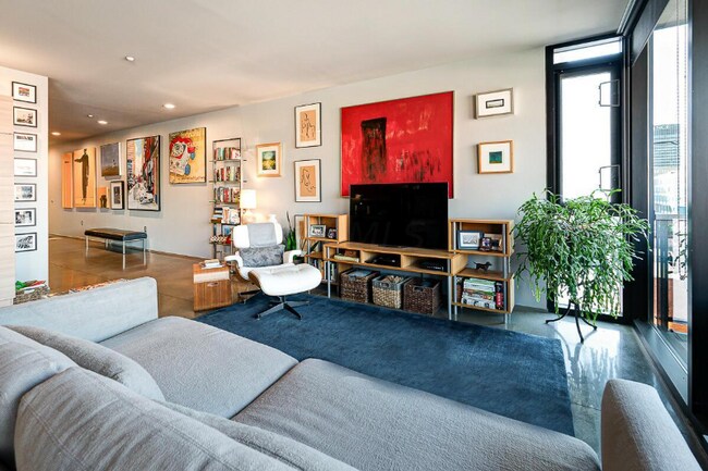 Foto del edificio - 225 N 4th St