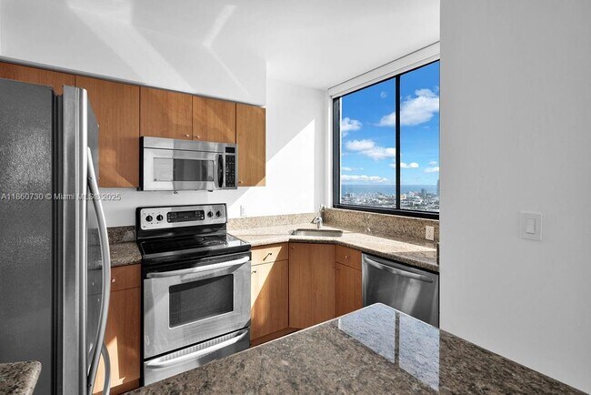 Foto del edificio - 1330 West Ave