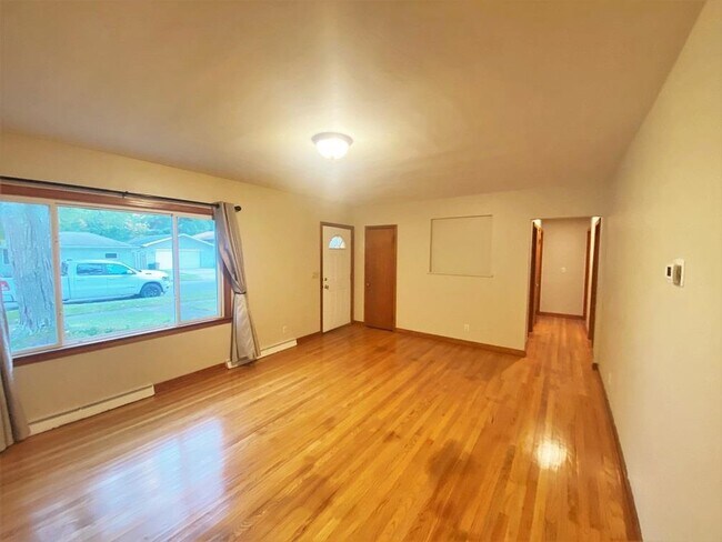 Foto del edificio - 701 Smith Rd