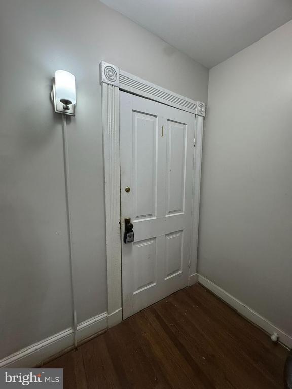 Foto del edificio - 221 N Market St