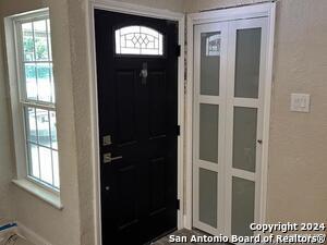 Foto del edificio - 7011 Forest Moss St