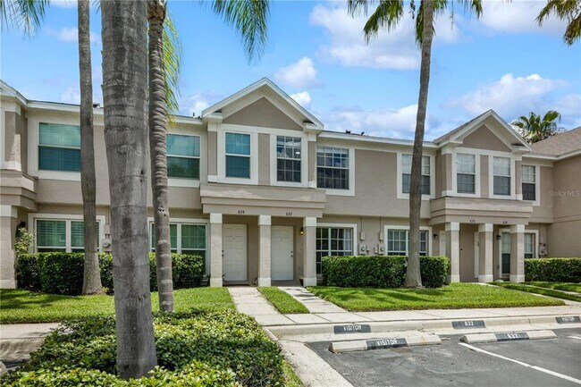 Foto del edificio - 632 Kensington Lake Cir