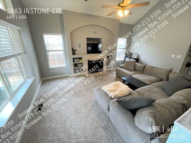 Foto del edificio - 5863 Instone Cir
