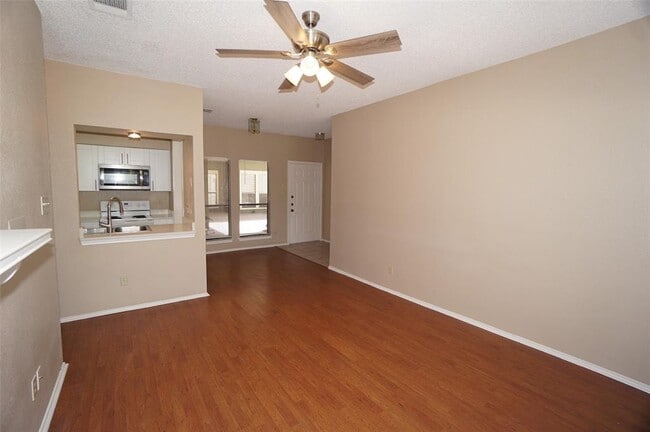Building Photo - 2706 Salado St