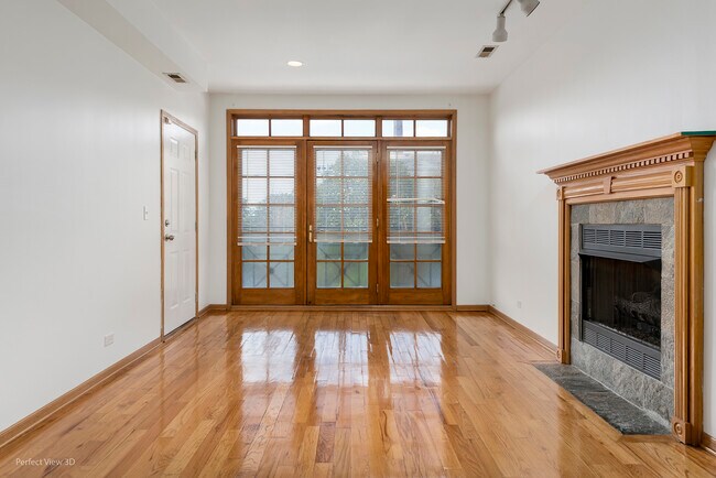 Building Photo - 337 S Leavitt St