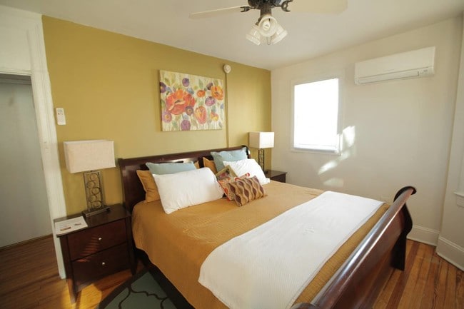 Bedroom - 3210 17th St NW