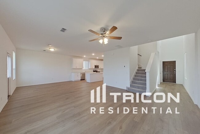 Building Photo - 2410 Carlow Ln