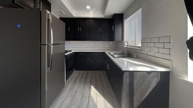 Building Photo - 2350 Osbun Rd