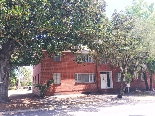 Foto del edificio - 2117 Spring Park Rd