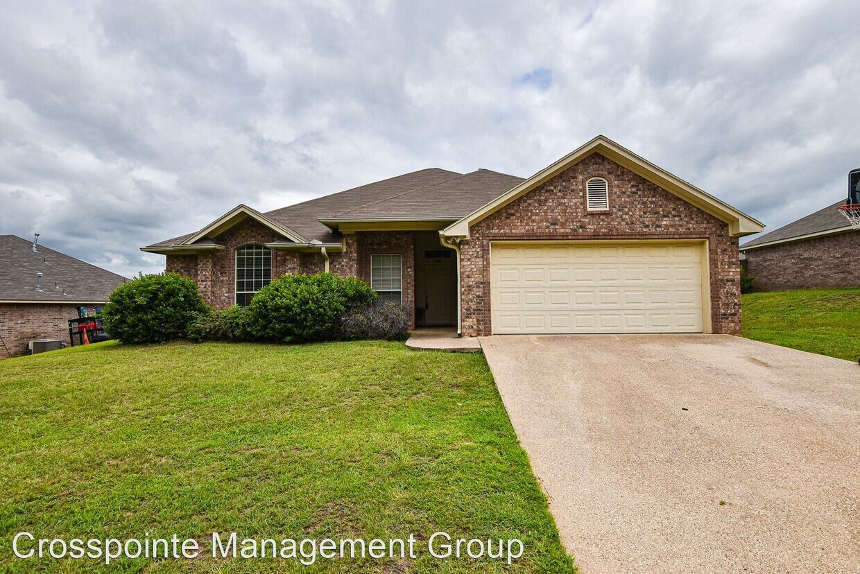 Primary Photo - 4 br, 2 bath House - 8340 Stonebridge Way