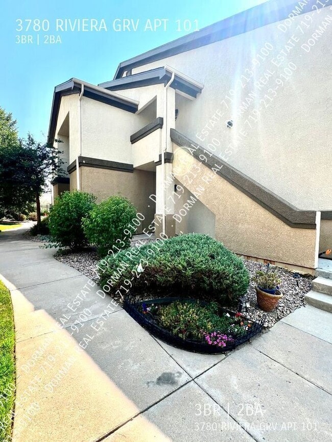 Building Photo - 3780 Riviera Grove