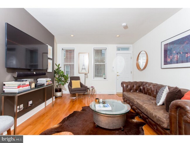 Foto del edificio - 225 Watkins St