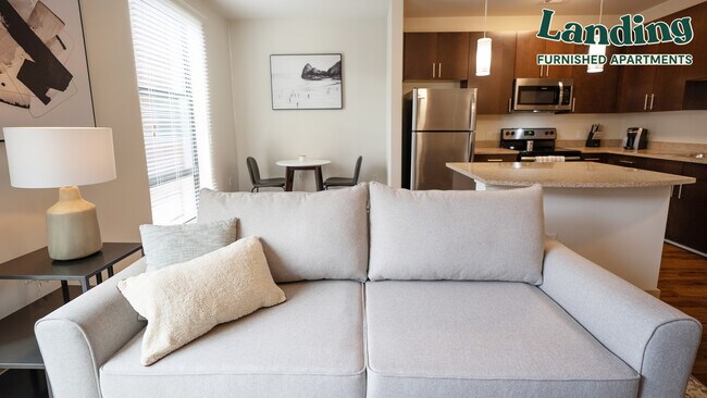 Foto del edificio - 2000 2nd Ave S