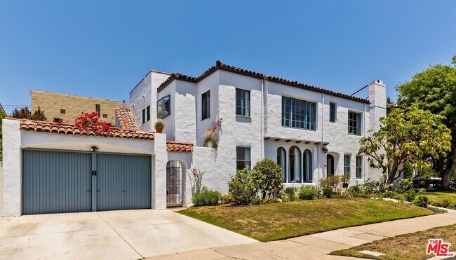 Building Photo - 8101 4th St
