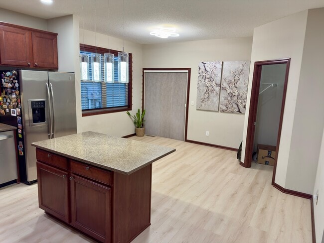 Kitchen n dining - 10006 Pincherry Ln
