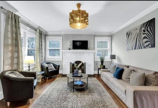 Foto del edificio - 1354 Winburn Dr